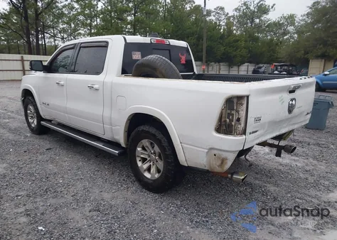 2019 Ram 1500 Laramie 4X4 5'7 Box z USA, uszkodzony, nr VIN 1C6SRFJT2KN740818